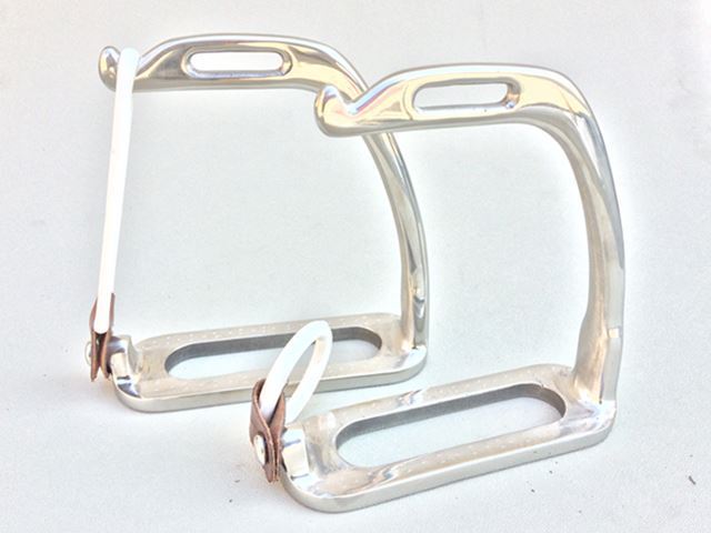 Stainless Steel, Mat-Free Equestrian Stirrups - Enhanced Safety